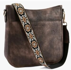 ✨️NWT✨️ Bostanten Vegan Shoulder Bag with Geo Patterned Strap